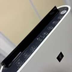 シャープ加湿空気清浄機　KC-H50-Wの画像