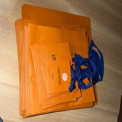 VUITTONの袋の画像