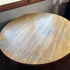 アンティーク　　丸テーブルの画像