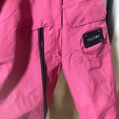 ピンクのレディーす秋冬ジャンバーです。です。の画像