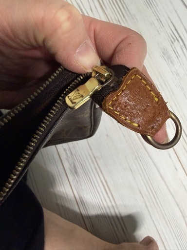 【正規品】Louis Vuitton モノグラム ポシェット・アクセソワール M51980 