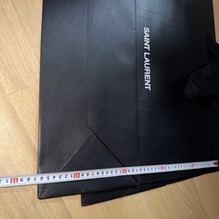 サンローランの袋ですの画像