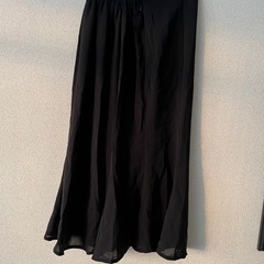 新品黒色ロングスカートの画像
