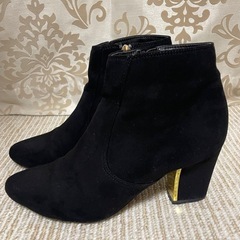 INDIVI インディビ　ショートブーツ　23-23.5の画像