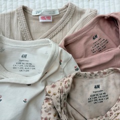 H&M ZARA オーガニックコットン ロンパース 1-2M 3-6Mの画像