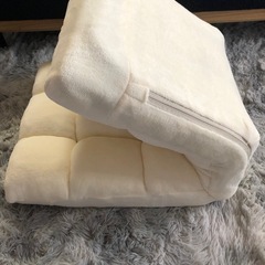 【2/21まで】座椅子 ふわもこ 14段階 リクライニング コンパクト 折りたたみ の画像