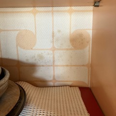 昭和レトロ　食器棚の画像