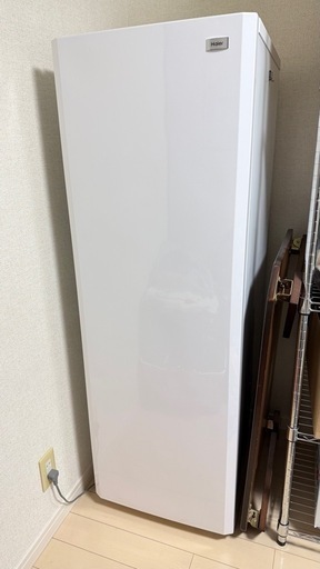 美品 Haier 電気冷凍庫 JF-NUF161G 2016年製 ハイアール