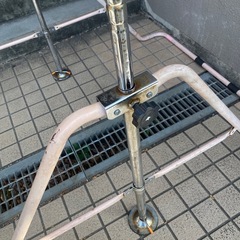 子供用鉄棒の画像