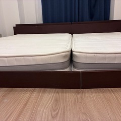 【2月末まで】シングルマットレス+セミダブルマットレス+ロータイプベットフレームの画像