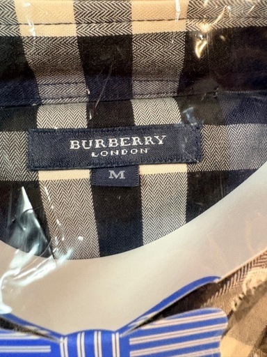 Burberryシャツ