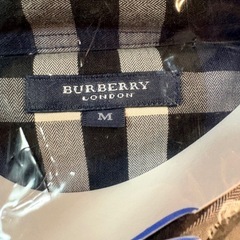Burberryシャツの画像