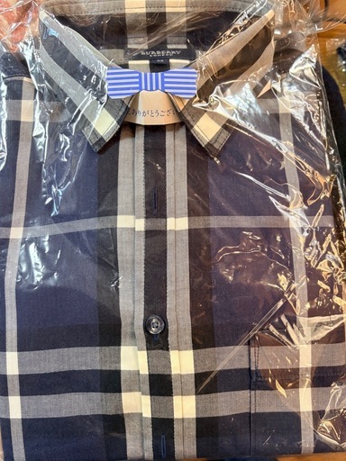 Burberryシャツ