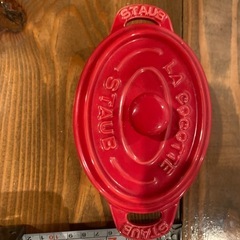 STAUB ミニ食器の画像