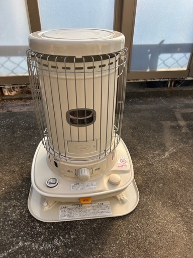 コロナ　石油ストーブ　取りに来れる方限定
