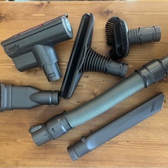 ダイソンV6 スタンド付きの画像