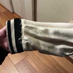 スカジャンの画像