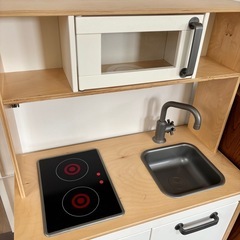 受付終了　IKEA おままごとキッチン  DUKTIG 
の画像