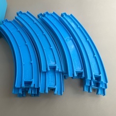 トーマス 機関庫 プラレール 曲線レール マクドナルド ハッピーセットの画像