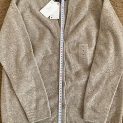 ユニクロ新品カーディガンの画像