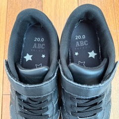 スニーカー フォーマルシューズ ブラック 黒 20cmの画像