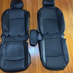 ライズ　シートカバーの画像