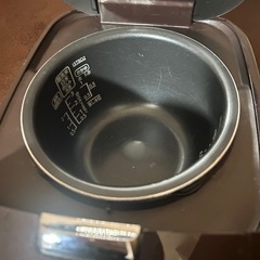 【中古(綺麗）】IRIS OHYAMA 炊飯器3合の画像