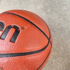 MOLTENバスケットボール2こセットの画像