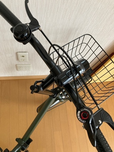 (美品)折りたたみ自転車 20インチカーキ色 シマノ6段変速