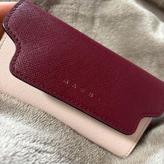 定価4万以上‼️MARNI マルニ　キーケースの画像