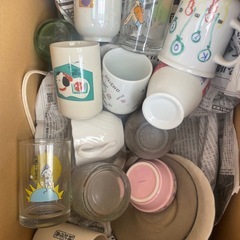中古マグカップ  食器の画像