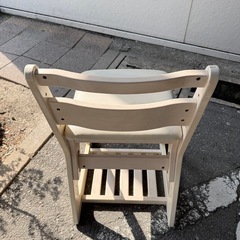 学習椅子／高さ調整可能の画像