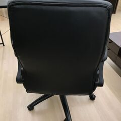 A-1372【リユースのサカイ野々市店】ジモティ来店特価‼  ワークチェア 黒 ※クリーニング済みの画像