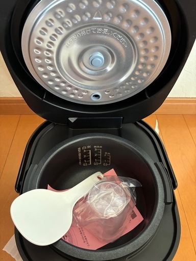 シャープ炊飯器3合炊き新品