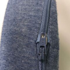 丸形クッション　【カバー取り外し可能】の画像