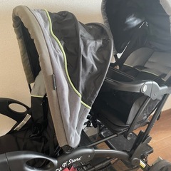 【取引中2/22】　ベビートレンド　BabyTrend 縦型　2人乗り　ベビーカー　 シットアンドスタンド　シット&スタンド  双子の画像