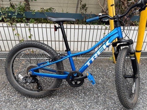 TREK Precaliber 20 ブルー 7段変速｜小キズ・サドルヒビあり｜引取希望