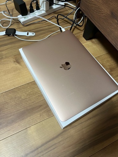MacBook Air　13インチ ゴールド 