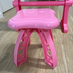 ハローキティ歌えるキーボードの画像