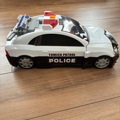 トミカ デカパトロールカー スタンダード 変形パトカー 本体のみの画像