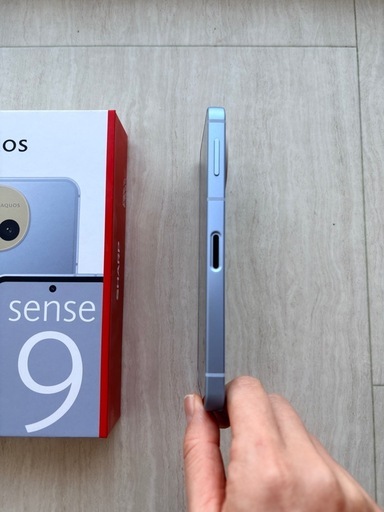 【ほぼ新品】AQUOS sense9 SHARP 128GB ブルー