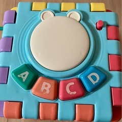 スリーコインズ　よくばりキューブトイの画像