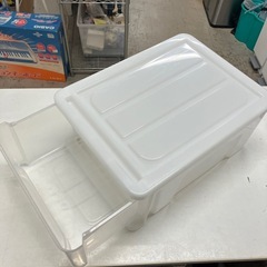 W2602-0760 クローゼット用　プラスチック収納ケース②中古の画像
