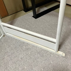 衣紋掛けの画像