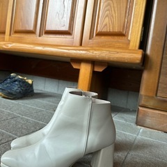 ショートブーツの画像