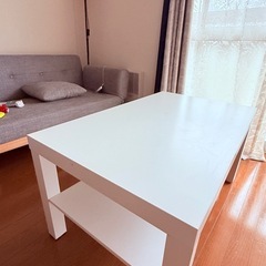 【無料】IKEA リビングテーブル / コーヒーテーブル（使用8ヶ月）2/22引取限定の画像