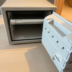 耐火金庫の画像