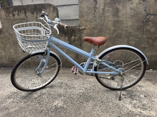 おしゃれな自転車　22インチ　MAHALO マハロ　6段変速　娘が乗ってました　