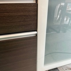 ニトリ レンジボード スムースクローザー キッチンボード 食器棚 スライド引き出し キッチン家電 収納 キッチン収納 カップボード ブラウン 幅90cmの画像