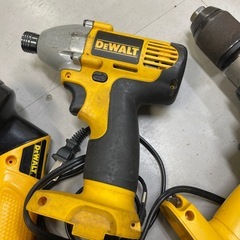 DEWALT 工具セットの画像